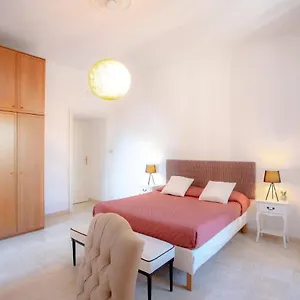 sui-generis-casa-appartamento-per-vacanze.it-romehotels.com/